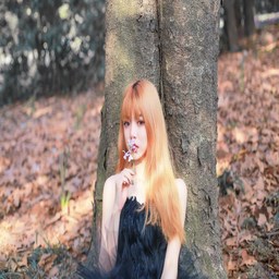 两人一上一下打扑克视频原声：揭秘其背后的趣味与应用